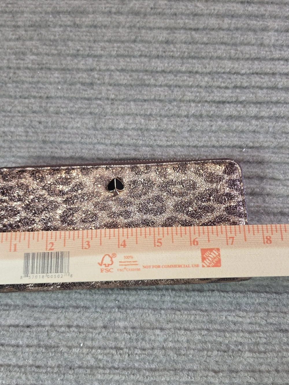 KATE SPADE NEW YORK Metallic Cheetah Leopard Print Continental Wallet EUC